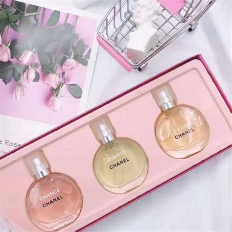 chanel chance perfume set|More.